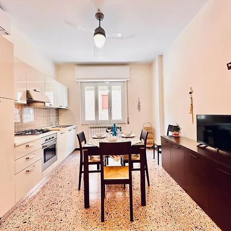 Hostdomus - Piamare Daire Finale Ligure